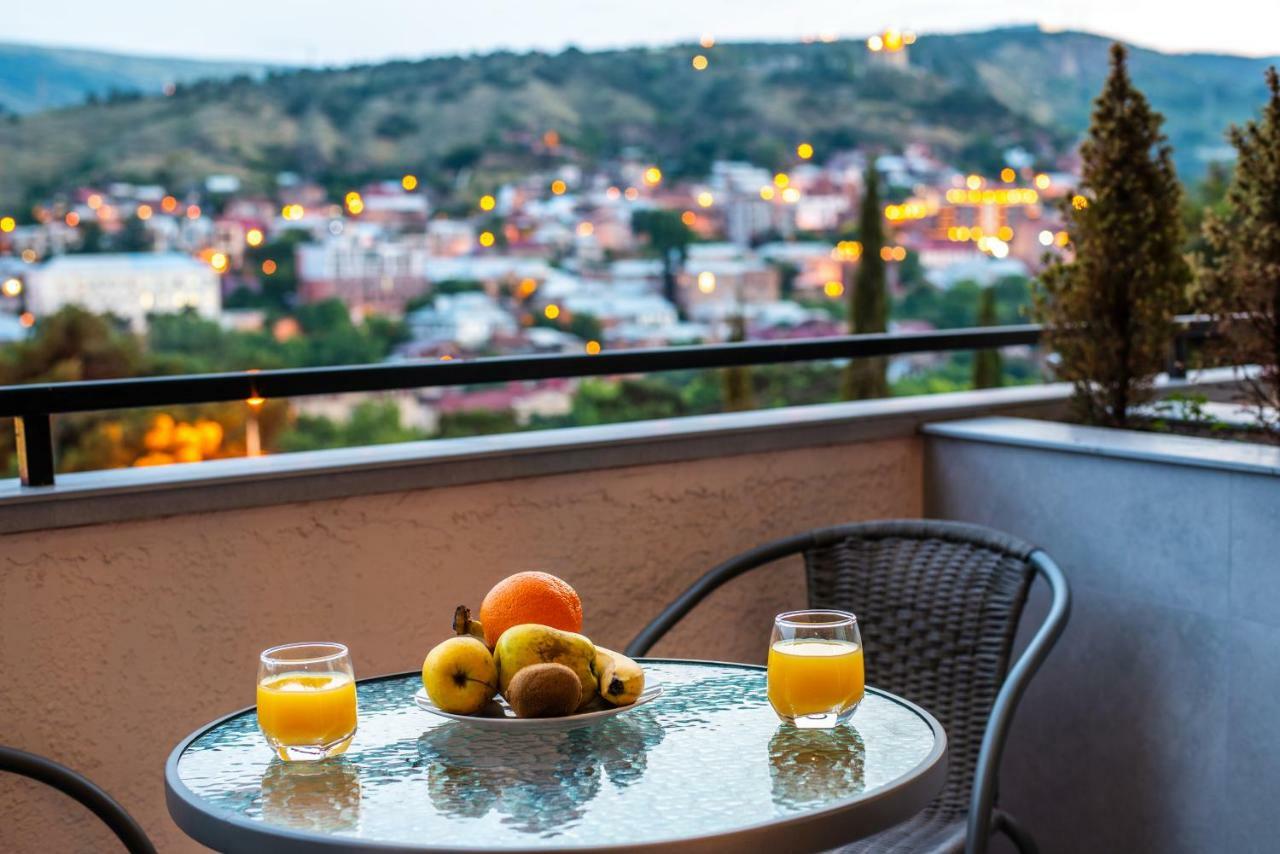 Tonusi Luxe Hotel In The Historic City Center Tbilisi Eksteriør billede