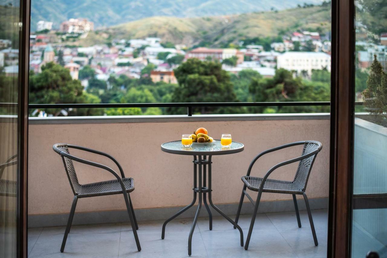 Tonusi Luxe Hotel In The Historic City Center Tbilisi Eksteriør billede